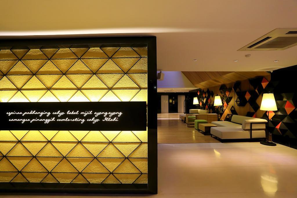 Namin Dago Hotel Bandung Exterior photo