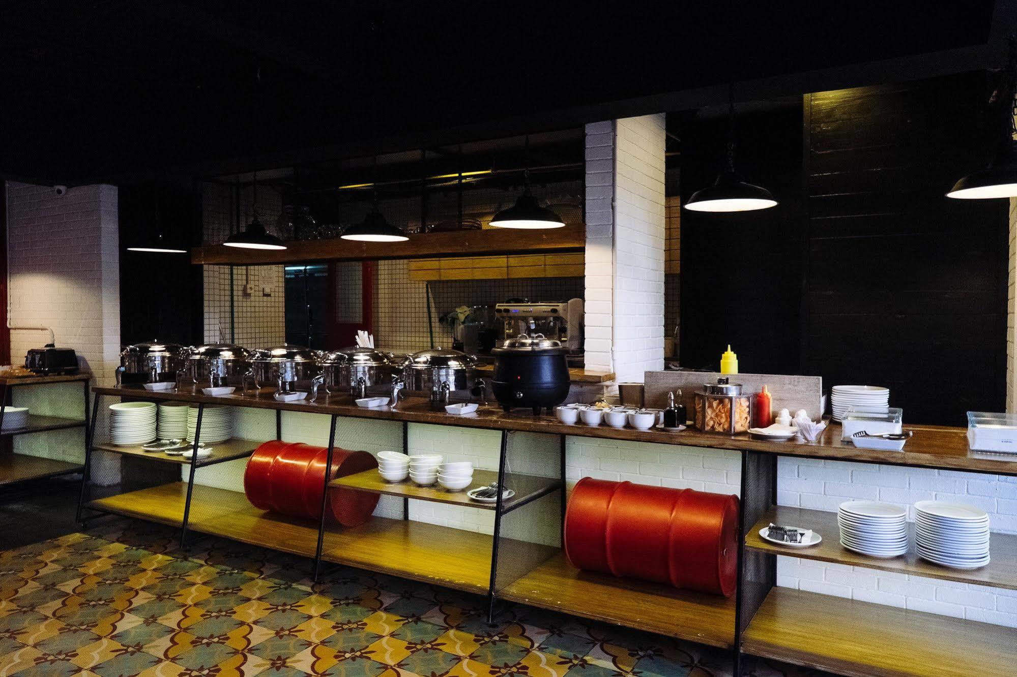 Namin Dago Hotel Bandung Exterior photo
